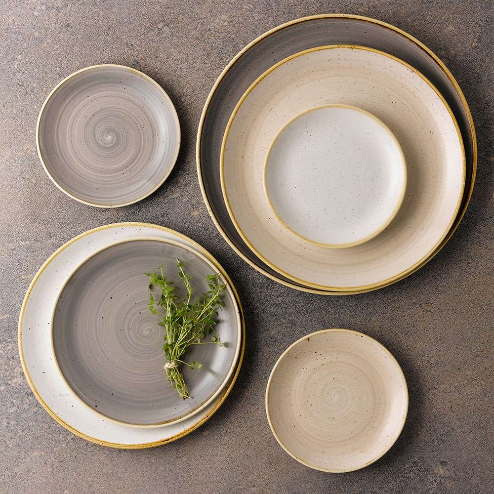 Restaurant table setting